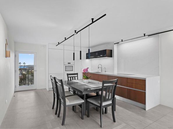 4944 Cass St 604, San Diego CA 92109