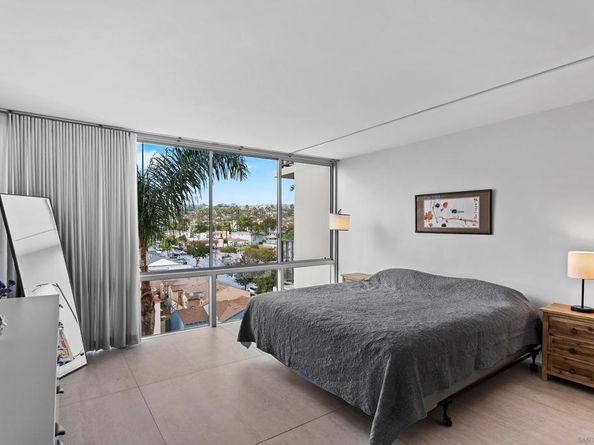 4944 Cass St 604, San Diego CA 92109