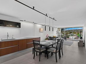 4944 Cass St 604, San Diego CA 92109