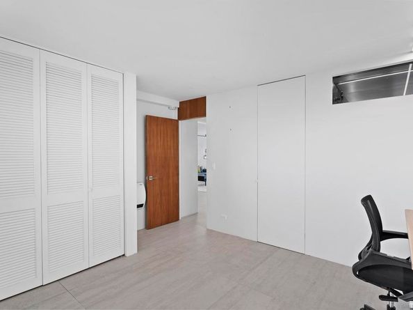 4944 Cass St 604, San Diego CA 92109