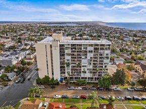 4944 Cass St 604, San Diego CA 92109