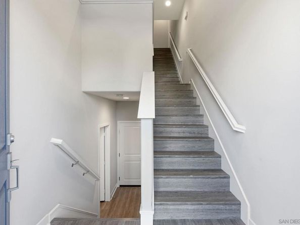 4382 Pacifica Way 4, Oceanside CA 92056