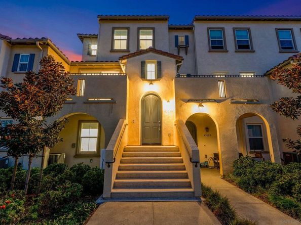 4382 Pacifica Way 4, Oceanside CA 92056