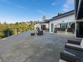 5030 Helix Ter, La Mesa CA 91941