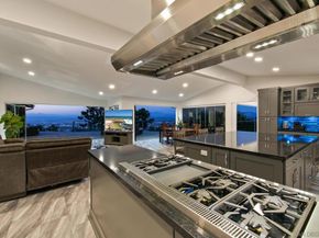 5030 Helix Ter, La Mesa CA 91941