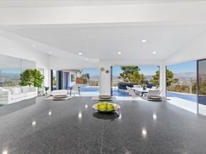 5030 Helix Ter, La Mesa CA 91941