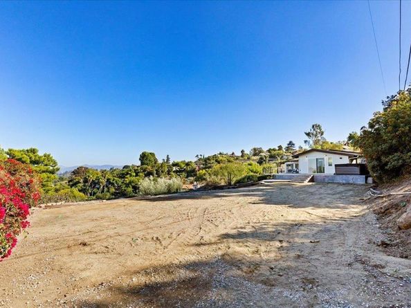 5030 Helix Ter, La Mesa CA 91941