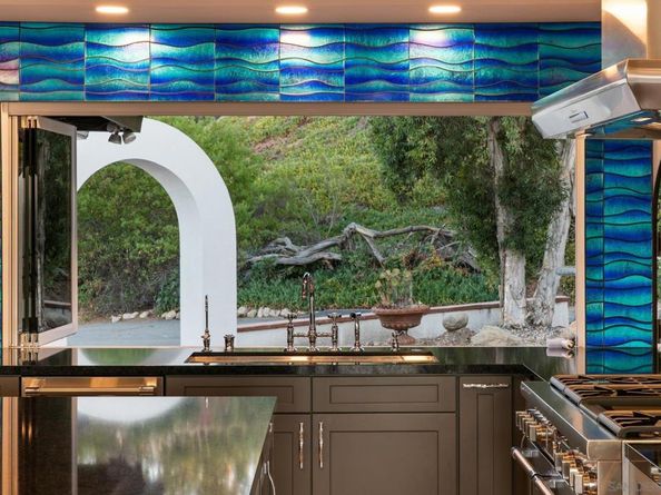 5030 Helix Ter, La Mesa CA 91941