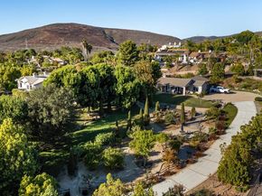 301 Cantle Lane, Encinitas CA 92024