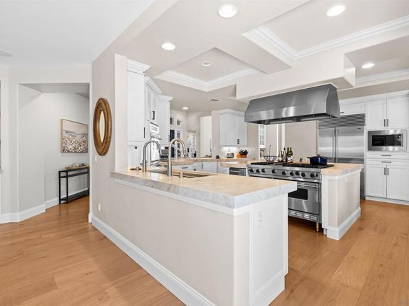 301 Cantle Lane, Encinitas CA 92024