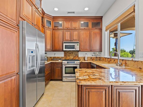 301 Cantle Lane, Encinitas CA 92024