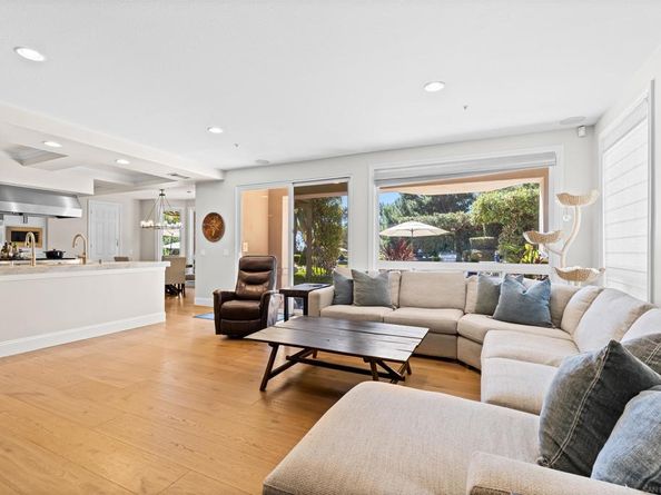 301 Cantle Lane, Encinitas CA 92024