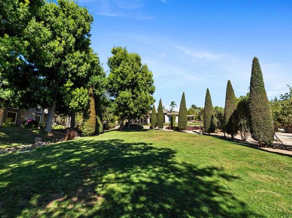 301 Cantle Lane, Encinitas CA 92024