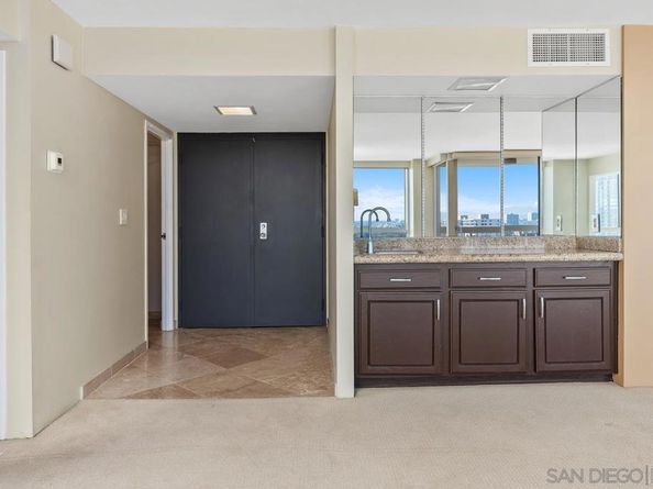 3535 1st Ave 15A, San Diego CA 92103