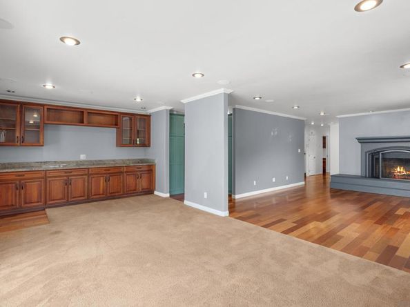 4975 Dawes St, San Diego CA 92109