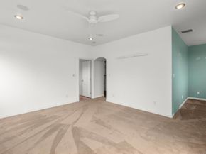 4975 Dawes St, San Diego CA 92109