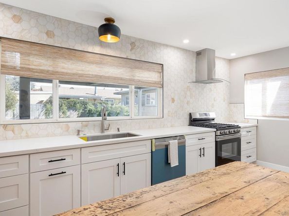 853 Elm Ave., Chula Vista CA 91911