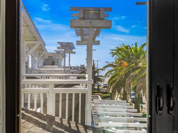 3301 Lincoln St, Carlsbad CA 92008