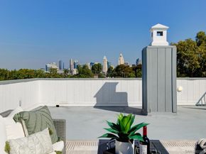 302 E Ave, Coronado CA 92118