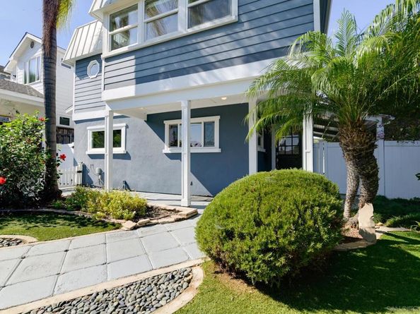 302 E Ave, Coronado CA 92118