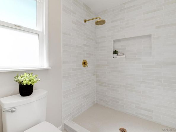 302 E Ave, Coronado CA 92118