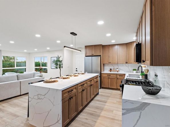 2307 Galveston St., San Diego CA 92110