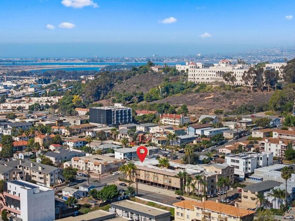 1205 Colusa 5, San Diego CA 92110