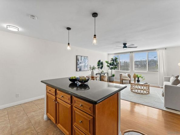 1205 Colusa 5, San Diego CA 92110