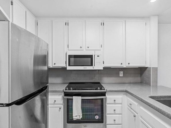 5980 Dandridge Ln 215, San Diego CA 92115