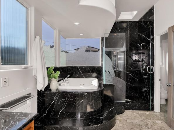 4527 Narragansett Ave, San Diego CA 92107