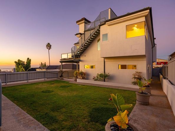 4527 Narragansett Ave, San Diego CA 92107