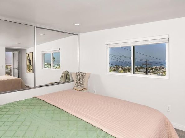 4527 Narragansett Ave, San Diego CA 92107