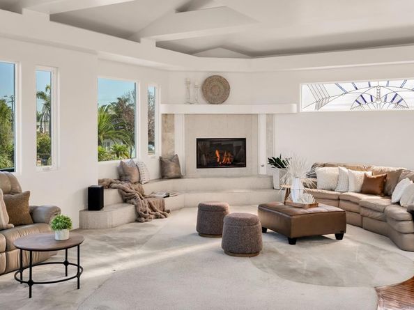 4527 Narragansett Ave, San Diego CA 92107