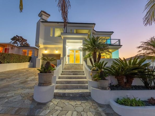 4527 Narragansett Ave, San Diego CA 92107