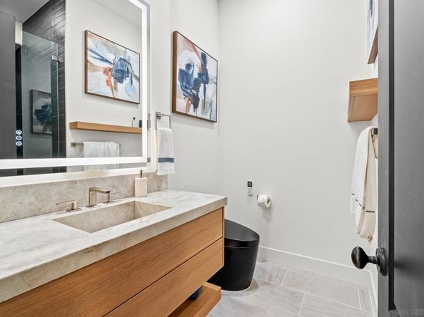 16829 Going My Way, San Diego CA 92127