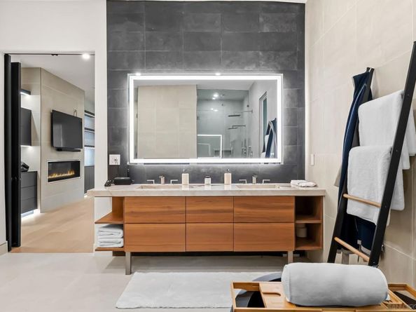 16829 Going My Way, San Diego CA 92127