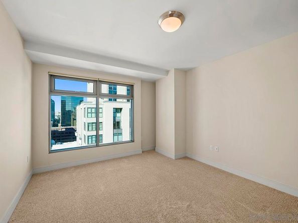 645 Front Street 2102, San Diego CA 92101