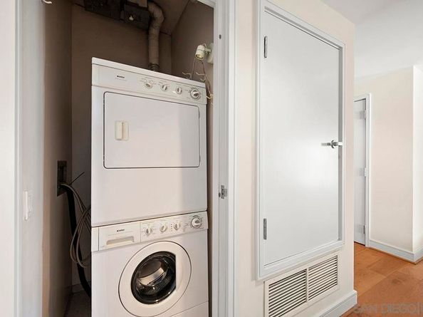 645 Front Street 2102, San Diego CA 92101