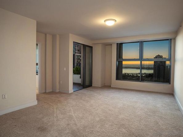 645 Front Street 2102, San Diego CA 92101