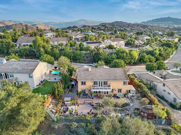 624 Ridgemont Cir, Escondido CA 92027