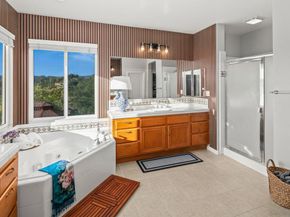 624 Ridgemont Cir, Escondido CA 92027