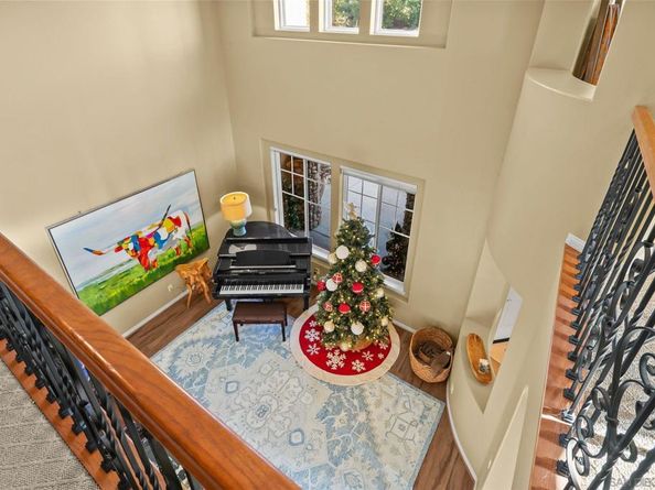 624 Ridgemont Cir, Escondido CA 92027