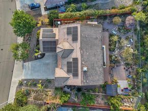 624 Ridgemont Cir, Escondido CA 92027