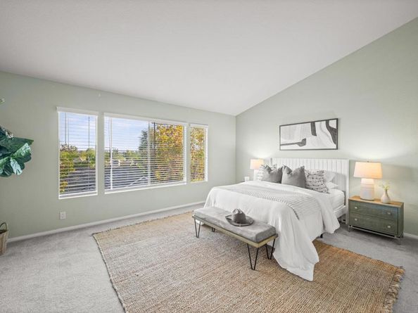 14581 Rutledge Sq, San Diego CA 92128