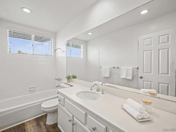 14581 Rutledge Sq, San Diego CA 92128