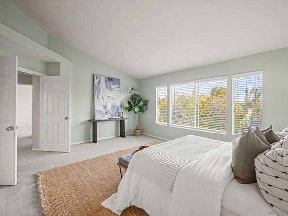 14581 Rutledge Sq, San Diego CA 92128