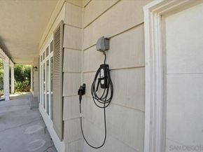 1262 Brittany Cross Rd, North Tustin CA 92705