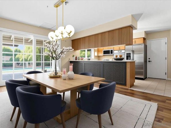 1262 Brittany Cross Rd, North Tustin CA 92705