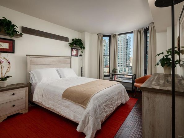 500 W Harbor Dr 915, San Diego CA 92101