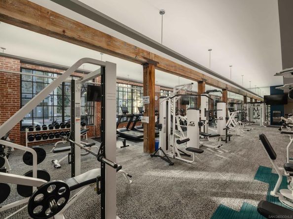 500 W Harbor Dr 915, San Diego CA 92101